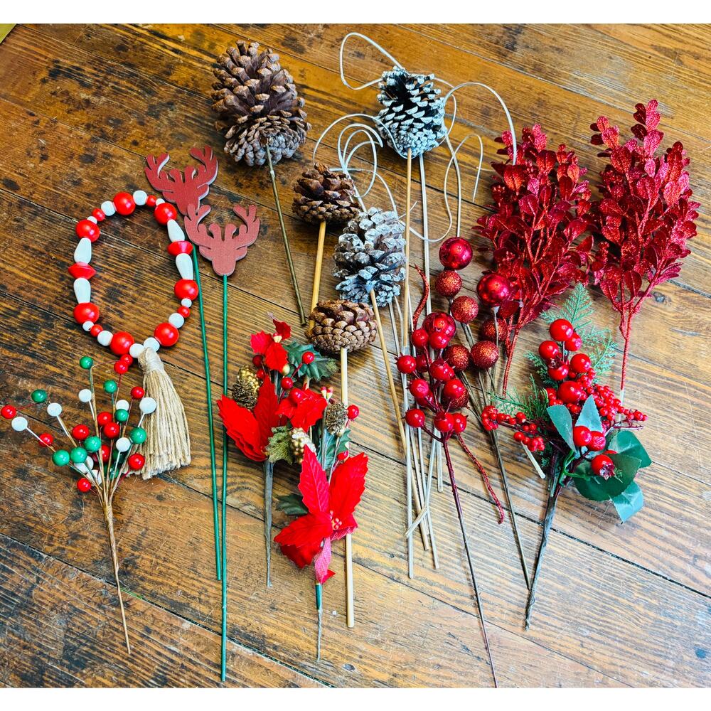 Lot of 20 Picks Berries Pinecones Baubles Beads Flowers for DIY Crafts Wreaths